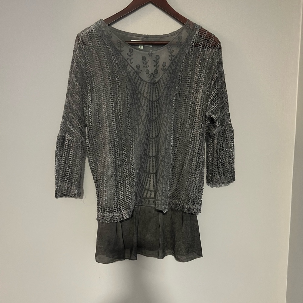 Elegant Gray Women's Top
